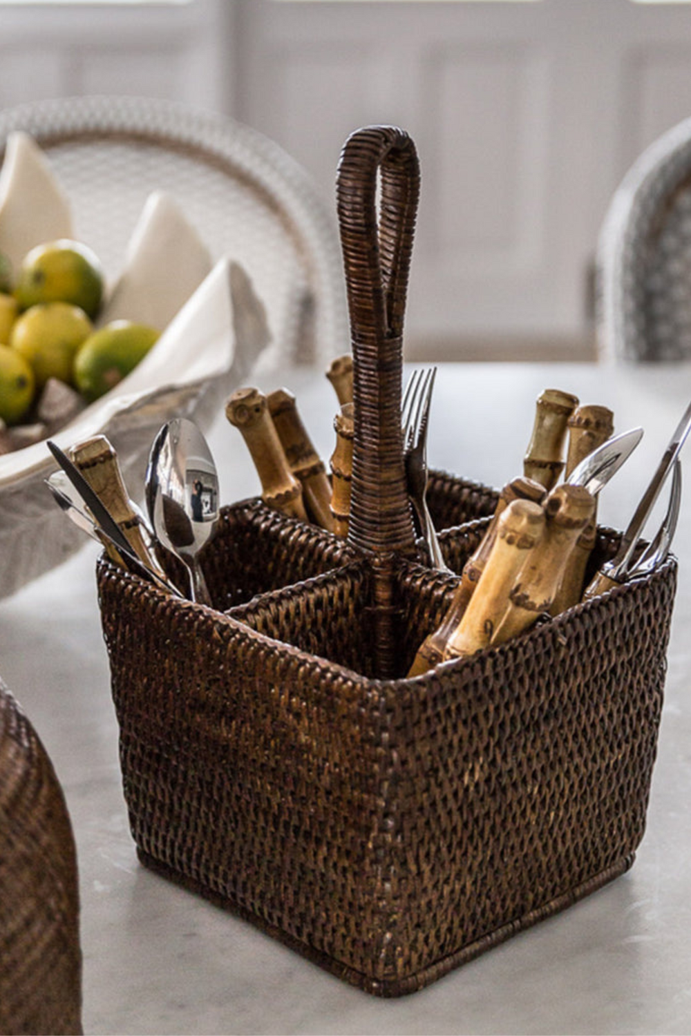 Ratan Lab Rattan Cutlery Holder – Royal Laboratorie